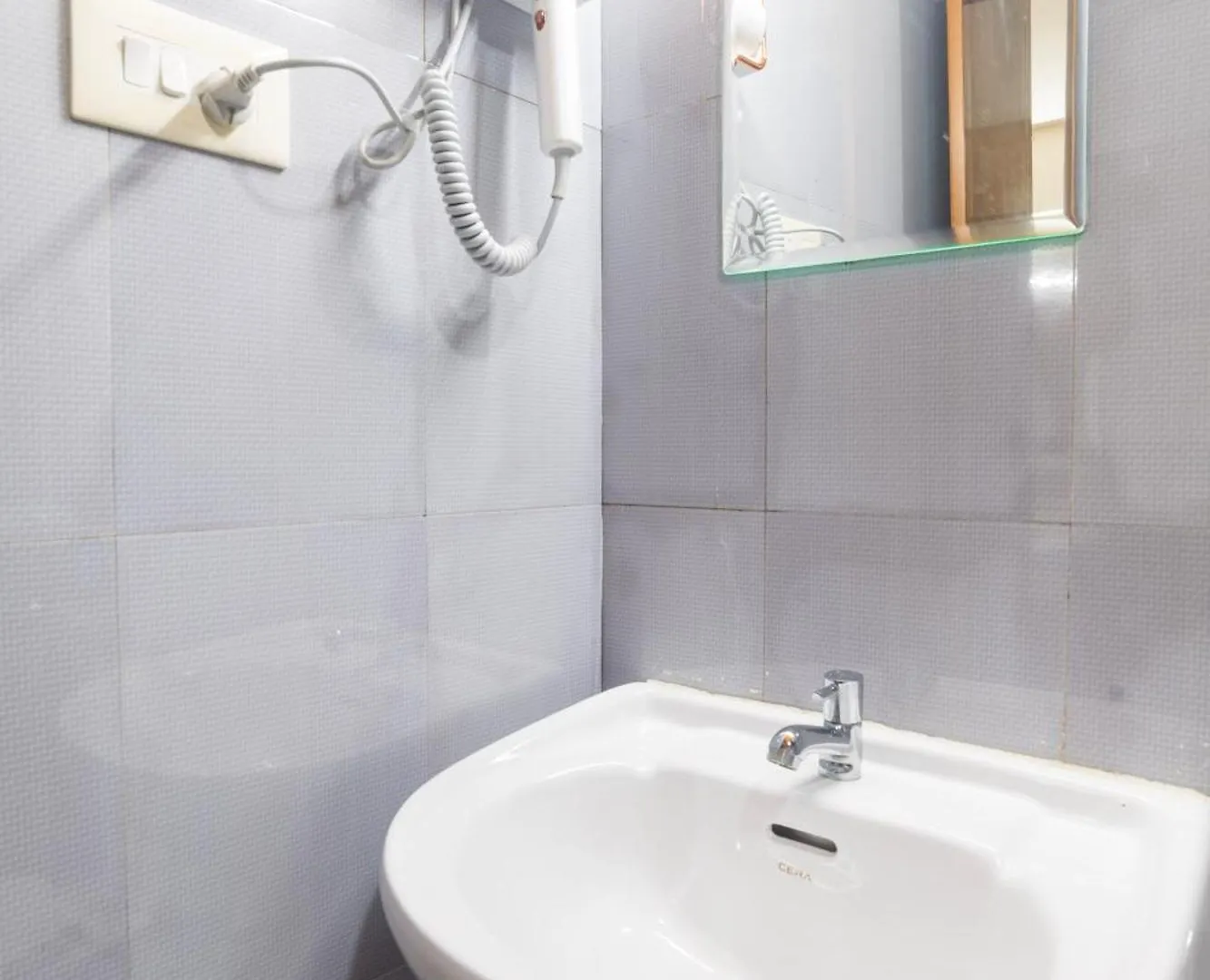 Sancta Maria Apartment Nedumbassery