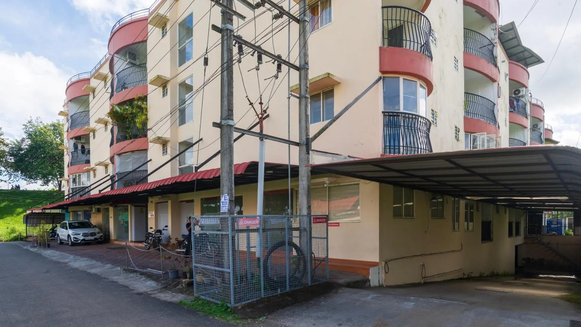 Sancta Maria Apartment Nedumbassery