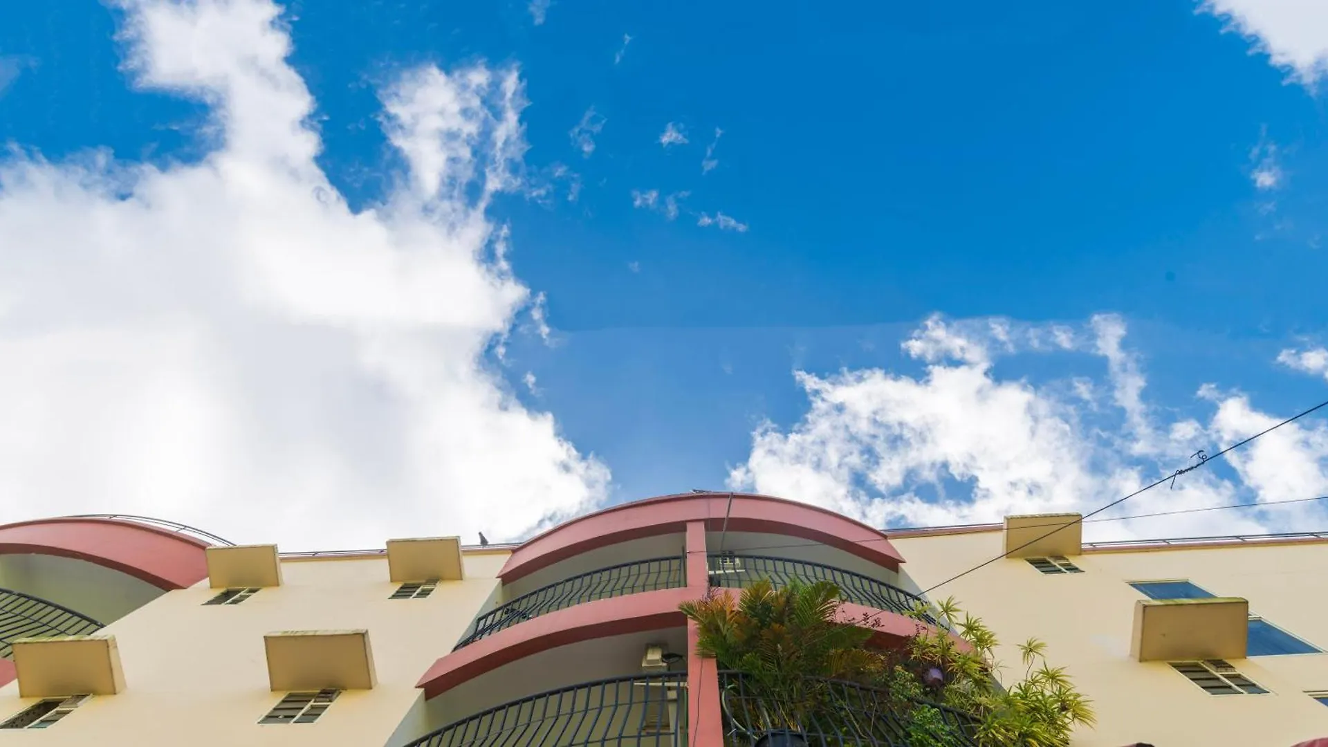 Sancta Maria Apartment Nedumbassery